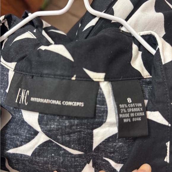 INC International Concepts Monochrome Abstract Dress - Picture 3 of 6